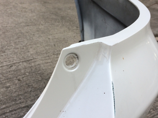 กันชนหลัง toyota wish 2004 สีขาวมุก โทร.081-5664383