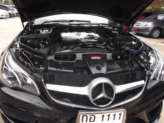 ท่านใดตามหาอยู่เรียนเชิญมาชมคันนี้ครับ กับสภาพหนึงในร้อย เข้าศูนย์ตามระยะ ไมล์แท้ 60000km MERCEDES-BENZ E-CLASS E200 2.0 COUPE AMG W207