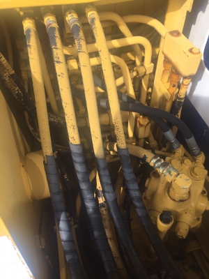 ขายรถขุดนำเข้าจากประเทศญี่ปุ่น komatsu pc60-6 รถสภาพสวย พร้อมใช้งาน สนใจ089-2579650