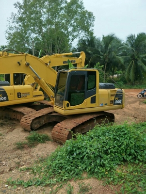 Komatsu pc200-8 ปี 2008 สวยๆ หมื่นชั่วโมง