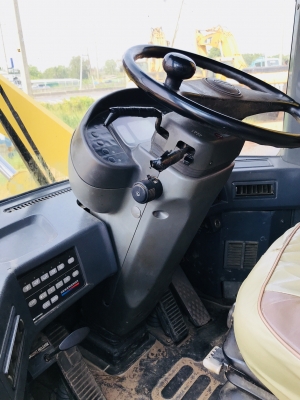 ขายรถตักล้อยาง KOMATSU WA250-3MC พร้อมใช้ เอกสารเล่มทะเบียน ขายรถตักล้อยาง KOMATSU WA250-3MC พร้อมใช้ เอกสารเล่มทะเบียน