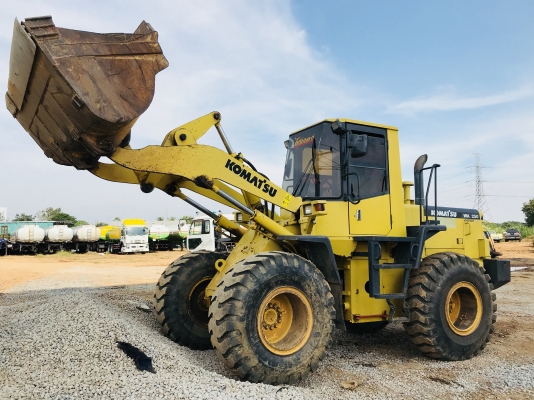 ขายรถตักล้อยาง KOMATSU WA250-3MC พร้อมใช้ เอกสารเล่มทะเบียน ขายรถตักล้อยาง KOMATSU WA250-3MC พร้อมใช้ เอกสารเล่มทะเบียน
