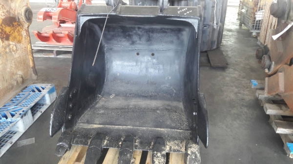 บุ้งกี๋    ขนาดรถขุด 100-120  ขาย 24,000 บาท