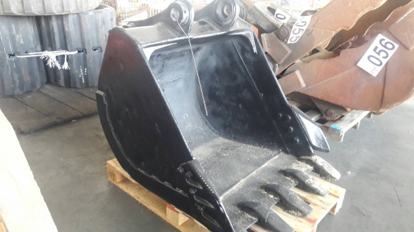 บุ้งกี๋    ขนาดรถขุด 100-120  ขาย 24,000 บาท