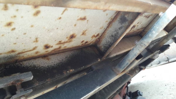 ขายกระบะดั้มความจุ ได้ 0.7-1 คิว  สำหรับติดรถยนต์ กระบะ  ระบบยกดั้มได้   ใช้ไฟหม้อแบตรี่ มี2 ตัวราคา 32,000 บาทและ 35,000 บาท