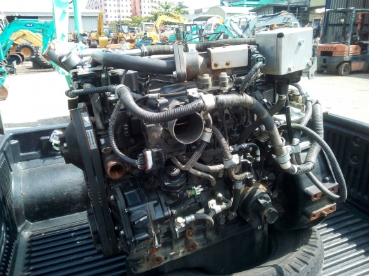 เครื่องเก่าญี่ปุ่น KOBELCO SK135 รหัส D04 EG เครื่องเก่าญี่ปุ่น KOBELCO SK135 รหัส D04 EG