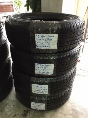 ยาง Bridgestone 245 70 16 ปี17 มี3ชุด ดอกเต็ม ไม่มีปะ เนื้อนิ่มๆ ใช้ยาว ราคาไม่แพง