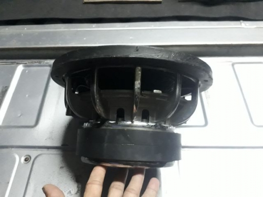 ซับ 10" โคลงหล่อ ว้อยคู่ แม่เหล็ก180 เปลี่ยนอะไหล่มาใหม่หมด