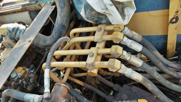 ขายด่วน โคมัสสุ PC60-3 เครื่องเดิม ปั้มเดิม ระบบเต็ม สภาพเก่านอก4ปี เอกสารอินวอยส์