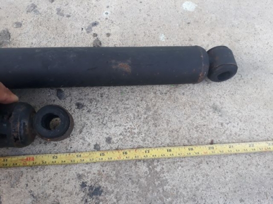 โช้คหลังกระบะ