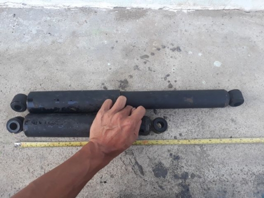 โช้คหลังกระบะ