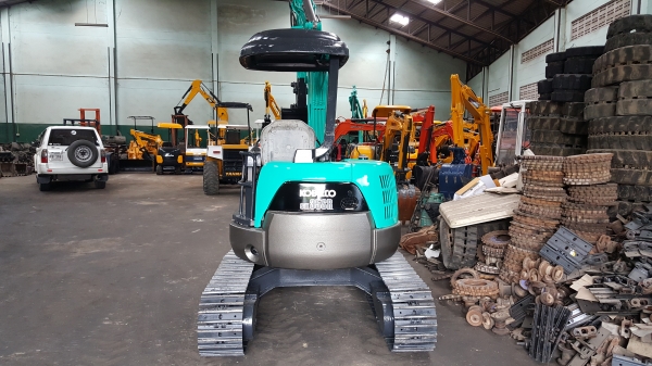 ขาย รถขุด KOBELCO รุ่น SK35SR มือสองญี่ปุ่น แทรกเหล็ก สลัก บูทเอวแน่น 100\% คันนี้ มีไลน์กระแทก เอวแน่น สวยพร้อมใช้งาน มือถือ 0818753444