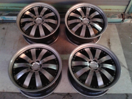 ขอบ18นิ้ว5รู100/114 ชุดนี้ ราคา 7900 บาท