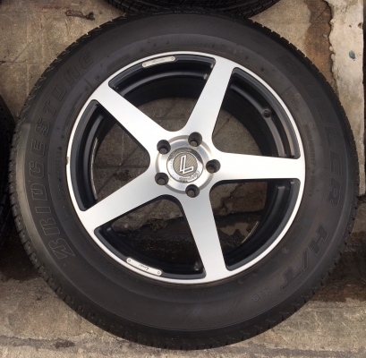 แม็ก Lenso ขอบ 17 พร้อมยาง Bridgestone 225-65-17