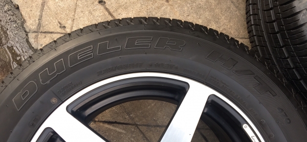 แม็ก Lenso ขอบ 17 พร้อมยาง Bridgestone 225-65-17