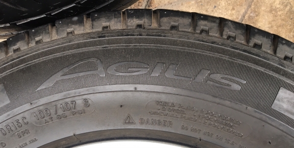 ล้อแม็ก ISUZU Platinum ขอบ15 พร้อมยาง Michelin 215-70-15