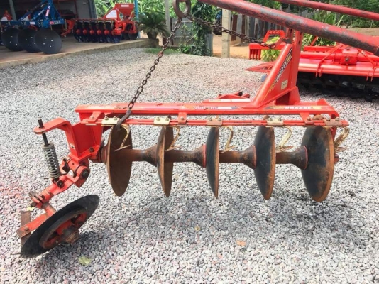 ตราช้าง 5x22นิ้วครับ