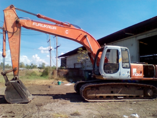 Hitachi EX 200-5 รถใช้งานได้ปกติ ไฟฟ้าตัด เครื่องดี ช่วงล่างดี