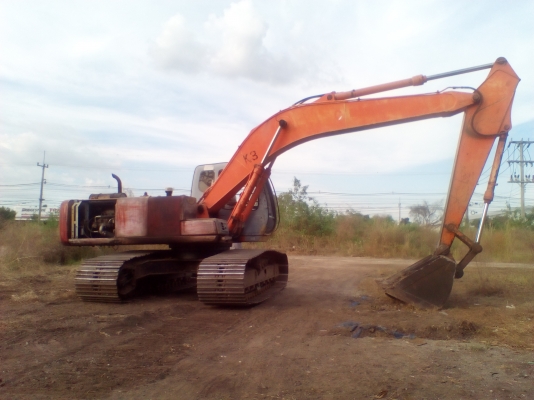Hitachi EX 200-5 รถใช้งานได้ปกติ ไฟฟ้าตัด เครื่องดี ช่วงล่างดี