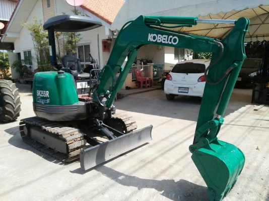 ขายรถขุด KOBELCO SK-025 SR