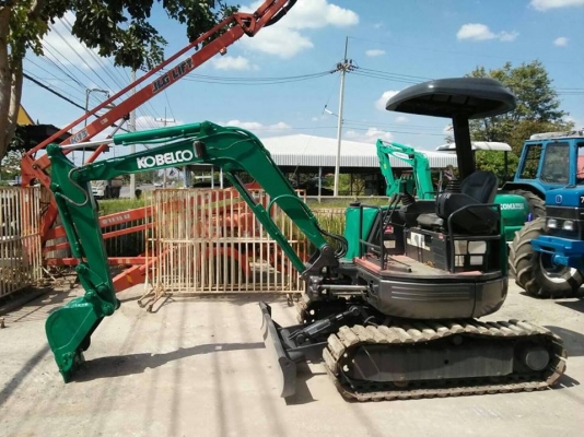 ขายรถขุด KOBELCO SK-025 SR