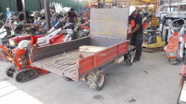 รถขนสินค้า เครื่องยนต์ดัมพ์ได้ CHIKUSUI รุ่น GH-211 รหัสสินค้า 50106052 โทร 081-8283376  www.nihonmono.com