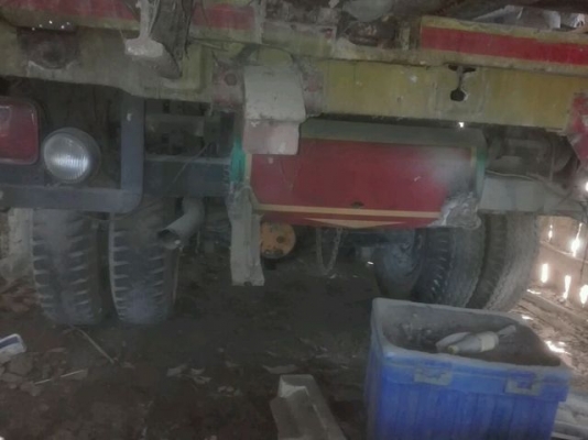 ขายหน้ายาว 6 BF 185 แรง ดั้มท์ 2 เพลา สโลกลาง (( รถ ม.79 )) จอด 3 ปี เจ้าของขาย 220,000 บาท ขายหน้ายาว 6 BF 185 แรง ดั้มท์ 2 เพลา สโลกลาง (( รถ ม.79 )) จอด 3 ปี เจ้าของขาย 220,000 บาท