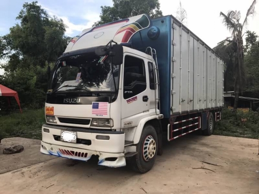 ขาย maxload ปี 50 หกล้อตู้สิบบาน 7.3 m สวยๆถูกๆ โทร 0884501277