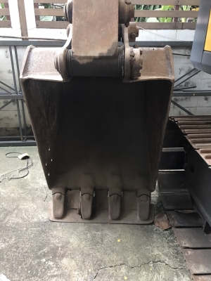 Komatsu 128UU-1 รถเก่านอกนำเข้าจากญี่ปุ่น ราคากันเอง สนใจติดต่อ 0813553478 Komatsu 128UU-1 รถเก่านอกนำเข้าจากญี่ปุ่น ราคากันเอง สนใจติดต่อ 0813553478