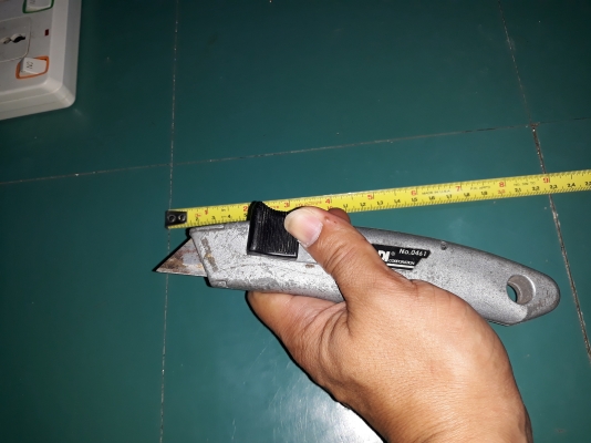 ขายมีดคัตเตอร์รุ่นงานหนัก SDI MADE IN JAPAN.มือสองสภาพดี