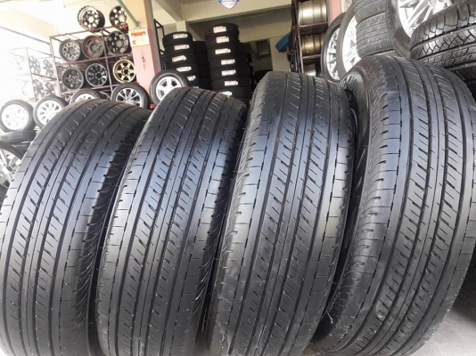 ล้อแม็กป้ายแดง revo 16"&times;6"  พร้อมยางปี17 สนใจติดต่อร้าน ก.เจริญการยางครับ 081-3747940