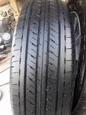 ล้อแม็กป้ายแดง revo 16"&times;6"  พร้อมยางปี17 สนใจติดต่อร้าน ก.เจริญการยางครับ 081-3747940