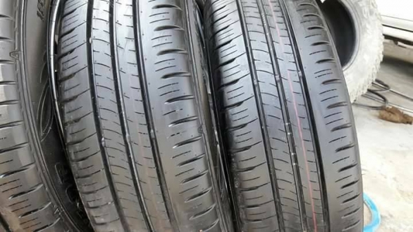 ขายล้อแม็กป้ายแดง nissan note 15" พร้อมยางปี17 สนใจติดต่อร้าน ก.เจริญการยางครับ 081-3747940 ขายล้อแม็กป้ายแดง nissan note 15" พร้อมยางปี17 สนใจติดต่อร้าน ก.เจริญการยางครับ 081-3747940