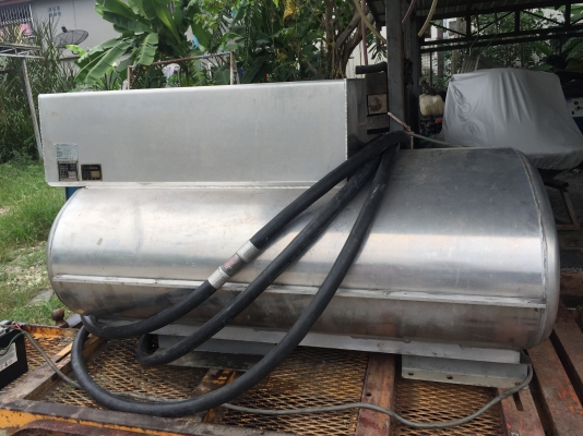 ขายถังน้ำมัน พร้อมหัวจ่ายดิจิติล ของญี่ปุ่น จุ 437.5 ลิตร ใช้ไฟแบต 12V ขายถังน้ำมัน พร้อมหัวจ่ายดิจิติล ของญี่ปุ่น จุ 437.5 ลิตร ใช้ไฟแบต 12V