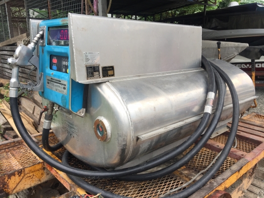 ขายถังน้ำมัน พร้อมหัวจ่ายดิจิติล ของญี่ปุ่น จุ 437.5 ลิตร ใช้ไฟแบต 12V ขายถังน้ำมัน พร้อมหัวจ่ายดิจิติล ของญี่ปุ่น จุ 437.5 ลิตร ใช้ไฟแบต 12V