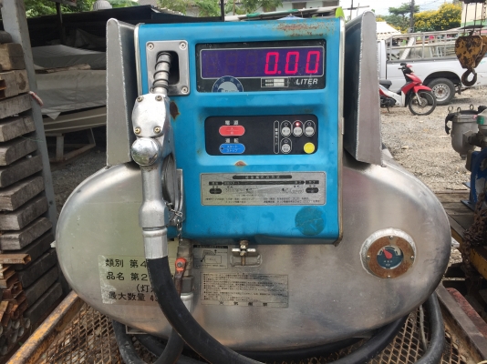 ขายถังน้ำมัน พร้อมหัวจ่ายดิจิติล ของญี่ปุ่น จุ 437.5 ลิตร ใช้ไฟแบต 12V