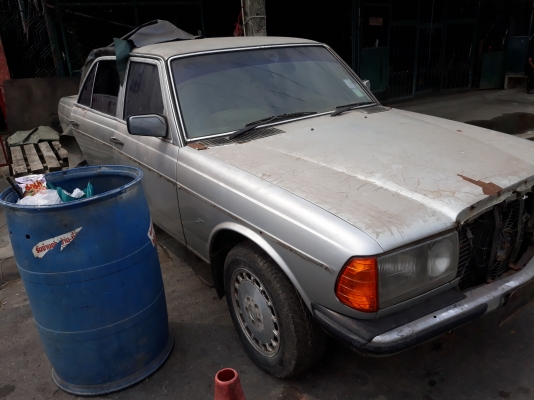 ขาย Benz 123 เครื่อง เจ