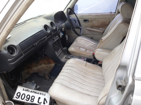 ขาย Benz 123 เครื่อง เจ