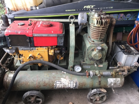 ขายปั๊มลมพร้อมเครื่องยนต์และสาย