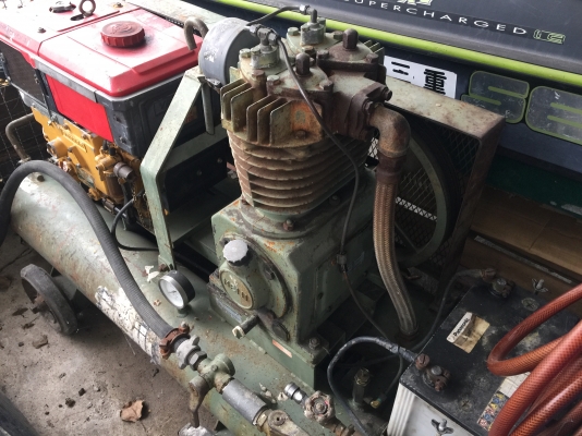 ขายปั๊มลมพร้อมเครื่องยนต์และสาย