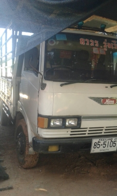 ขาย 240,000บ.หกล้อ ฮีโน่ KM 777 wo4d 117แรง ยาว4.30ม.&quot;ช่วงล้อต่อดั้ม&quot; เครืองดี แคชชีเดิมสว