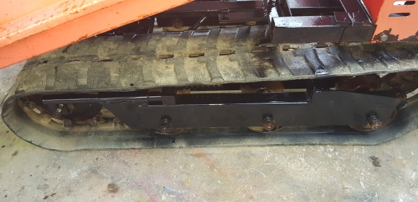 รถแทรคยางการเกษตร ยกดั้มด้วยให้ดรอลิค พร้อมใช้งาน รหัสสินค้า H1 - 5 รถแทรคยางการเกษตร ยกดั้มด้วยให้ดรอลิค พร้อมใช้งาน รหัสสินค้า H1 - 5