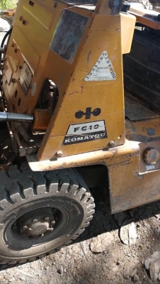 65,000บ.โทร 083-2000058 LINE ID: line832923 รถโฟล์คลิฟท์ยกของยี่ห้อ KOMATSU ขนาด 1.5 ตัน ยกสูง 4 ม. 