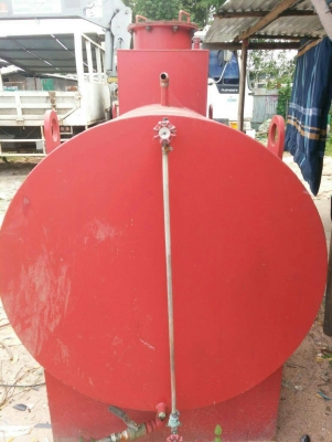 ถังน้ำมันติดรถ น้ำน้ำ ถังน้ำมันมือสองสวยๆ ถังพร้อมตู้จ่าย มีถังเหล็กมากมายหลายรายการให้เลือกครับ ตามสั่ง