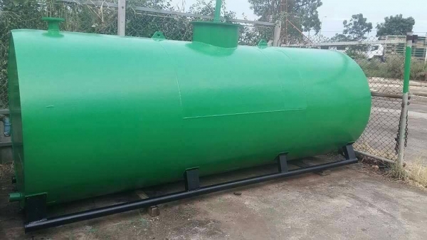 ถังน้ำมันมือสอง ขัดล้างทำสีใหม่ไฉไลกิ้งๆครับ มาเลือกมาหา มาดูมาชมได้ที่ร้านเลยครับ