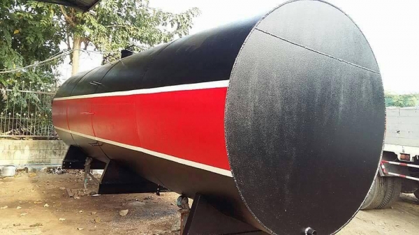 ถังน้ำมันสวยๆครับ มีให้เลือกมากมายหลายไซส์ ลองมาดูที่ร้านได้เลยครับ ถังน้ำมันสวยๆครับ มีให้เลือกมากมายหลายไซส์ ลองมาดูที่ร้านได้เลยครับ