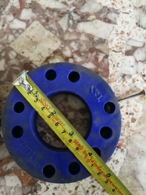 สเปเซอร์รองหัวโช๊ค