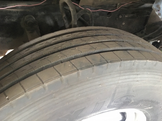 พ่วง 22 ล้อ HINO 344 ปี 57 ไมล์ 3 แสน กระบะเหล็ก -ดั้ม อู่ พนัส ยางตัวแม่ดี - ยางหลัง 70 เปอร์เซ็นต์  พร้อมใช้  เอกสาร ม.79 พร้อมโอน พ่วง 22 ล้อ HINO 344 ปี 57 ไมล์ 3 แสน กระบะเหล็ก -ดั้ม อู่ พนัส ยางตัวแม่ดี - ยางหลัง 70 เปอร์เซ็นต์  พร้อมใช้  เอกสาร ม.79 พร้อมโอน