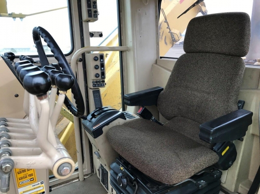 รถเกรด CAT 140H #2ZK025xx สนใจสอบได้ที่ 098-2492100 ภัทร