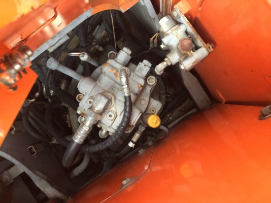 ขายHITACHI ZX135US ปี 2006  เก่าญี่ปุ่นแท้  สภาพสวย  พร้อมใช้  ลองระบบกันได้ทุกวัน  โทร  089-3818694  ดวงนภา